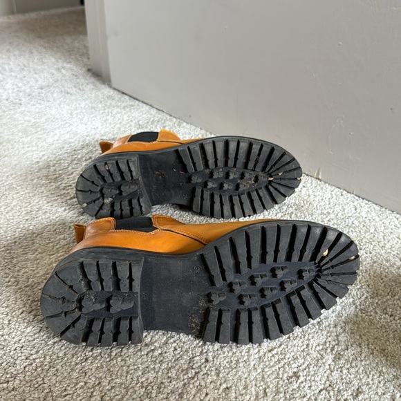 Mix Mooz Boots - Picture 4 of 5